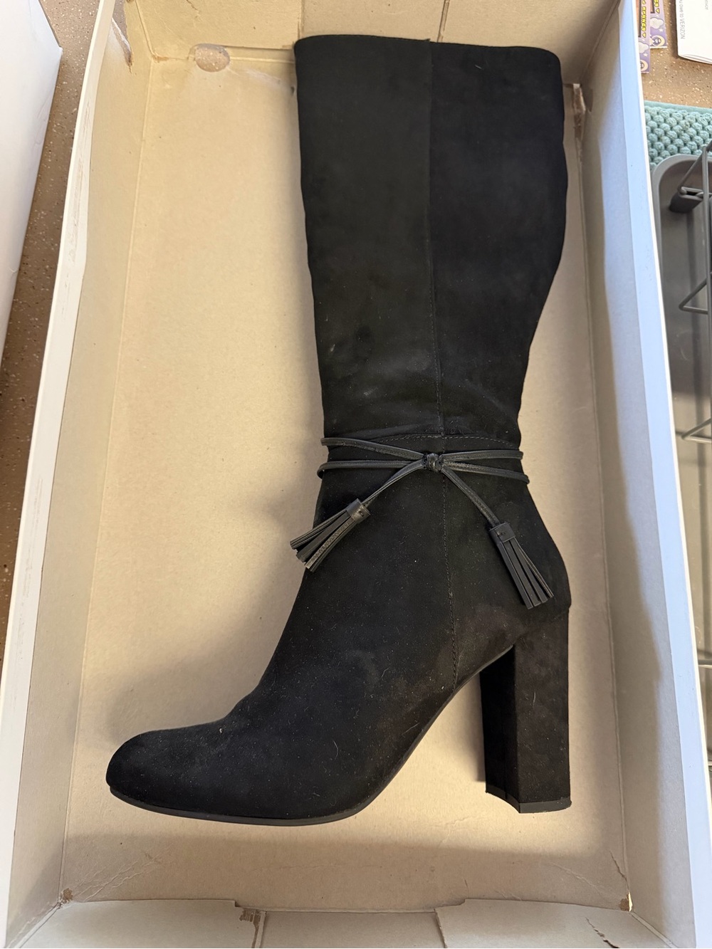 LC Lauren Conrad Black Suede Tassel Block Heel Knee Boot